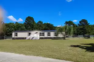 2156 Clubhouse Rd, Summerton, SC 29148 - Photo 3