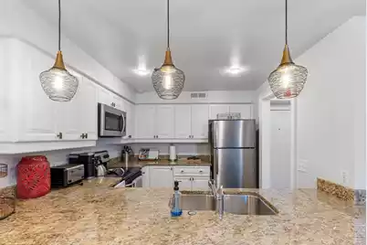 377 King Street #203, Charleston, SC 29401 - Photo 11