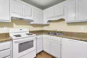 6239 Lucille Dr Dr, North Charleston, SC 29406 - Photo 3