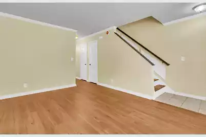 6239 Lucille Drive Drive #17-D, North Charleston, SC 29406 - Photo 17