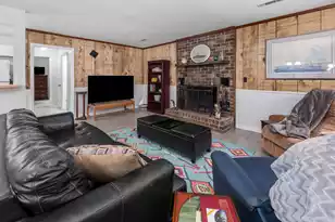 1815 Walsingham Way, Charleston, SC 29412 - Photo 9