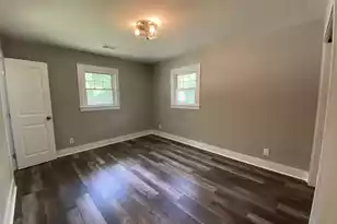 618 Boone Hill Rd, Summerville, SC 29483 - Photo 7