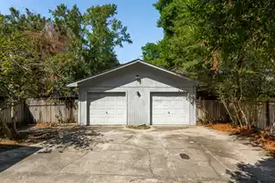 708 Magnolia Street N, Summerville, SC 29483 - Photo 33