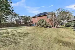 8725 Evangeline Dr, North Charleston, SC 29420 - Photo 3