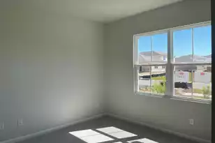 239 Bradford Pointe Dr W, Summerville, SC 29483 - Photo 3