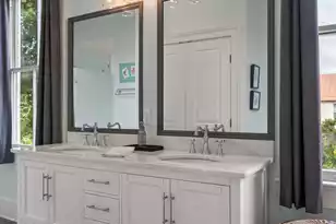 4 Kenilworth Ave, Charleston, SC 29403 - Photo 31