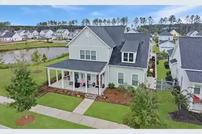 663 Blueway Avenue, Summerville, SC 29486 - Photo 3