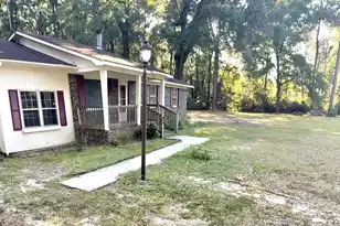 135 Clyde Cir, Walterboro, SC 29488 - Photo 13