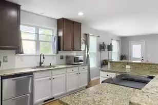 2462 Storen St, North Charleston, SC 29406 - Photo 17