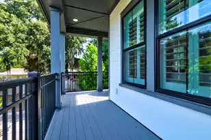 1646 Florentia St, Mount Pleasant, SC 29464 - Photo 27