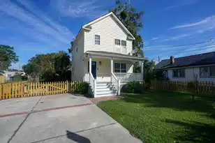 1124 5th Ave, Charleston, SC 29407 - Photo 1