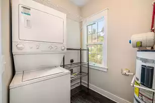 33 Kracke St, Charleston, SC 29403 - Photo 11