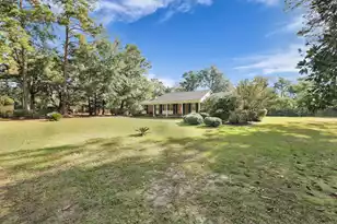 208 George St, Walterboro, SC 29488 - Photo 5