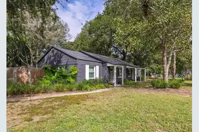 2 Ellen Avenue, Mount Pleasant, SC 29464 - Photo 1