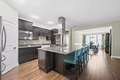 421 Four Seasons Boulevard, Summerville, SC 29486 - Photo 5