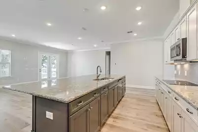 662 Marsh Cove Circle, Summerville, SC 29486 - Photo 13