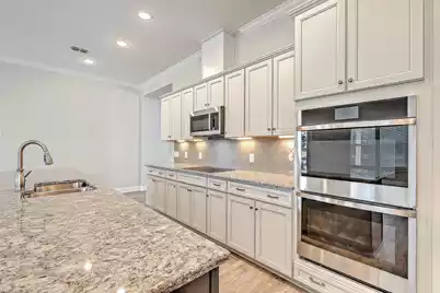 662 Marsh Cove Circle, Summerville, SC 29486 - Photo 13