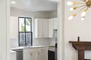 272 Coming St, Charleston, SC 29403 - Photo 13