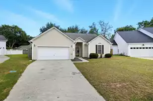 106 Hialeah Ct, Summerville, SC 29486 - Photo 3