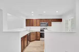 1402 Poplar Grove Pl, Summerville, SC 29483 - Photo 15