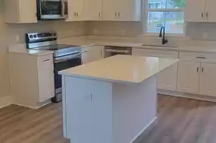 2551 Taylor St, North Charleston, SC 29406 - Photo 3