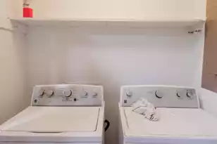 186 Queen St, Charleston, SC 29403 - Photo 9