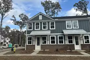 451 Martins Creek Blvd, Summerville, SC 29485 - Photo 3