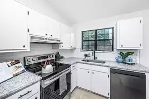 8201 Timberidge Ct, North Charleston, SC 29420 - Photo 13