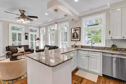 1564 Sea Palms Crescent, Mount Pleasant, SC 29464 - Photo 17