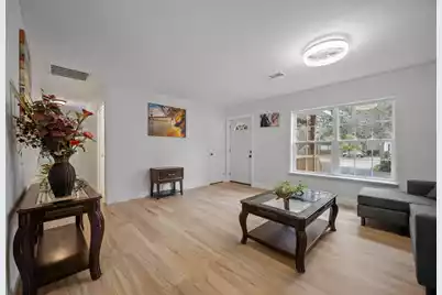 2945 Bobo Road, Mount Pleasant, SC 29466 - Photo 7