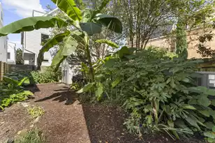 12 Nunan St, Charleston, SC 29403 - Photo 35