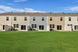 140 Yarrow Wy, Moncks Corner, SC 29461 - Photo 5