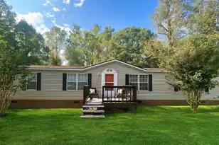 1159 Challenger Ct, Summerton, SC 29148 - Photo 1