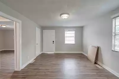 4989 Chateau Avenue, North Charleston, SC 29405 - Photo 5