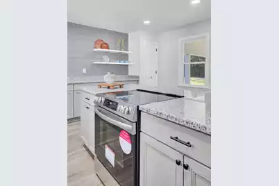 200 Roosevelt Drive, Saint Stephen, SC 29479 - Photo 13