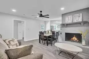 200 Roosevelt Dr, Saint Stephen, SC 29479 - Photo 5