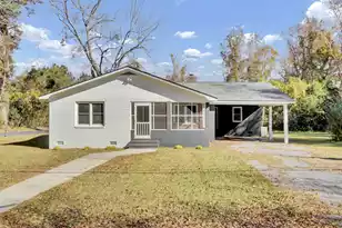 200 Roosevelt Dr, Saint Stephen, SC 29479 - Photo 1