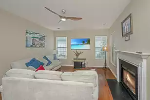 3221 John Bartram Pl, Mount Pleasant, SC 29466 - Photo 9