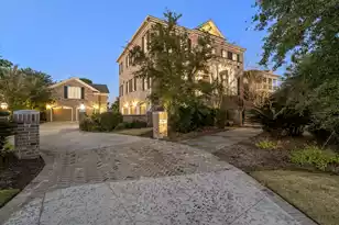 367 Lesesne St, Charleston, SC 29492 - Photo 1