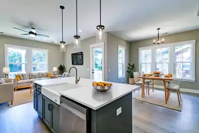 620 Shore Drive N, Charleston, SC 29412 - Photo 9