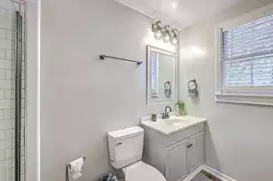 200 Hilltop Dr, Bonneau, SC 29431 - Photo 25