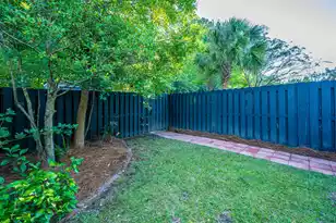 2412 Kings Gate Ln, Mount Pleasant, SC 29466 - Photo 31