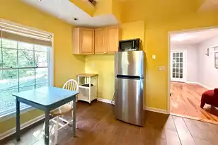 524 Carolina Ave W, Summerville, SC 29483 - Photo 3