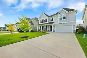 589 Dunswell Dr, Summerville, SC 29486 - Photo 3