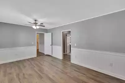 204 Hampton Street S, Summerville, SC 29483 - Photo 9