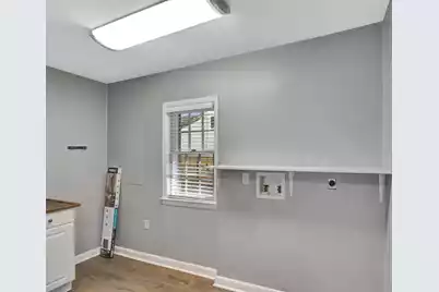 204 Hampton Street S, Summerville, SC 29483 - Photo 15