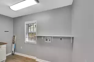 204 Hampton Street S, Summerville, SC 29483 - Photo 15