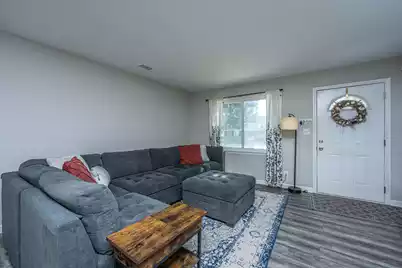 1884 Taberwood Circle, Charleston, SC 29407 - Photo 5