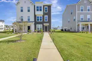 831 Recess Pointe Dr, Moncks Corner, SC 29461 - Photo 1