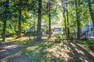 1912 Hall Point Rd, Mount Pleasant, SC 29466 - Photo 43